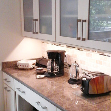 Brighten Up the Kitchen!