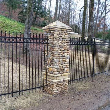 Driveway gates