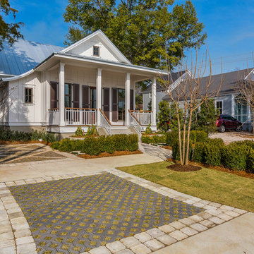 Old Style with Contemporary Living - Old East Hill Residence