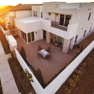 Royal Oaks Courtyard Villas
