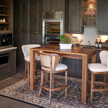 Bistro Area for Breakfast or Drinks