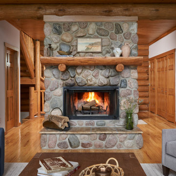 Lake Superior Shorehouse