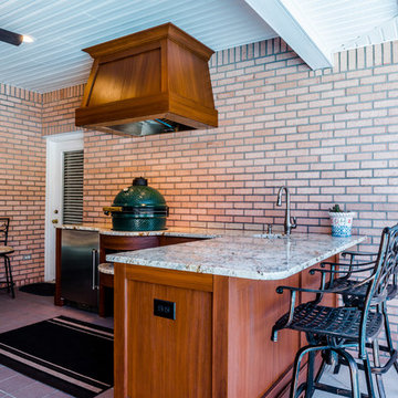 Outdoor Kitchen in Player's Club