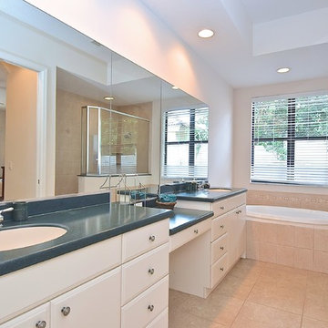Near New SRQ 3/2.5 With Pool - Sarasota Real Estate Photographer Rick Ambrose