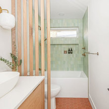 T’s bathroom
