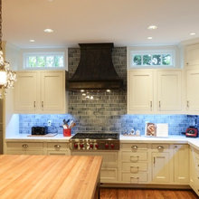 Kitchen - transitional