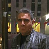 Mark Dominas foto