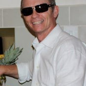 Michael Keating's photo