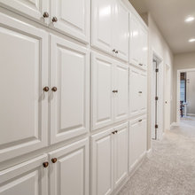 Linen storage