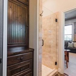 3577 Sagamore Dr - Products