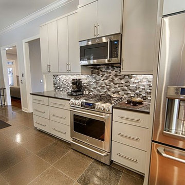 Modern Kitchen Remodel | Gates of Wellington
