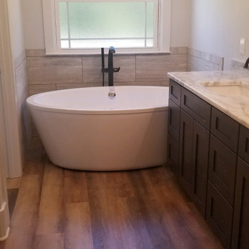 Decey Wallace Farmhouse - 100% Waterproof LVP