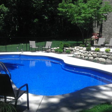 Leading Edge - Traverse Bay Fiberglass Swimming Pool