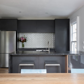 Go matt black kitchen