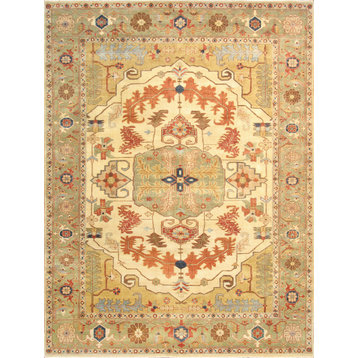 Serapi Hand-Knotted Wool Ivory/Light Green Area Rug- 8' x 10'