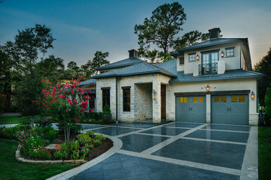 Example of a transitional exterior home design in Houston