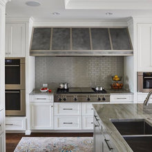 Kitchen range hood