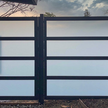 Mountain View California Glass and Aluminum Entry Gate