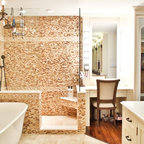 Qualicum Beach Residence - Traditional - Bathroom - Vancouver - by