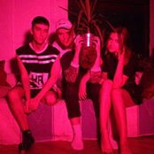 Ali Skantzosさんの写真