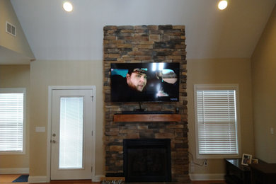 Inspiration for a timeless home design remodel in Louisville