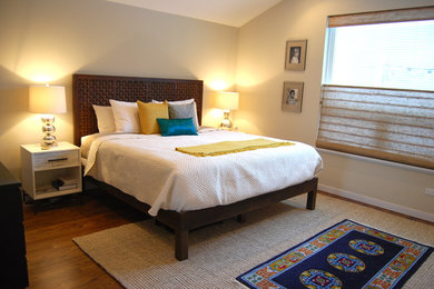 Inspiration for an eclectic bedroom remodel in Chicago