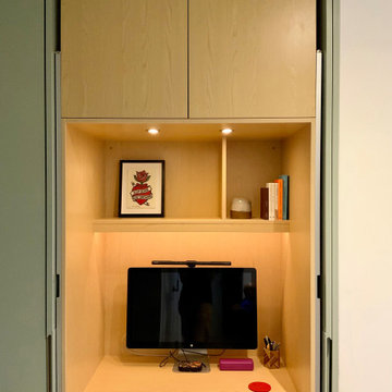 Cupboard integrated desk | London Seven Sisters