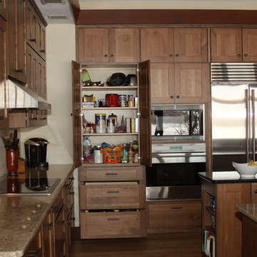 Kitchen & Floor Decor - WI | Custom Long Lake Home