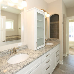3806 150th St, Urbandale, IA - Products