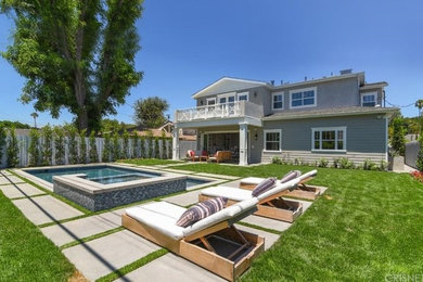 Example of an exterior home design in Los Angeles