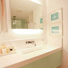 daughter"s bathroom