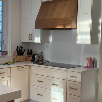 Modern Kitchen Remodeling with Custom Cabinets