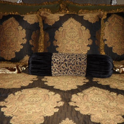 Custom Bedding by Maybritt 0122895 - Bedding