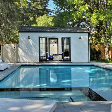 FARMHOUSE IN ENCINO