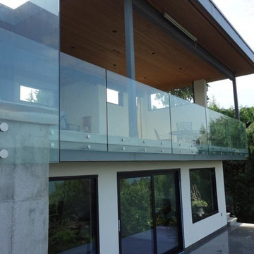 Exterior Glass Railings
