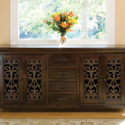 Global Style - Sideboards