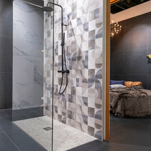 Cadillac bathroom