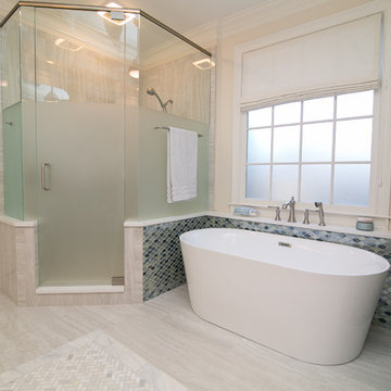 A serene spa masterbathroom