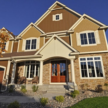 Craftsman Home With Indoor Sports Court