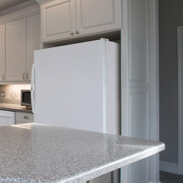 Roswell Kitchen and Den Bookcases Receives Beautiful Makeover