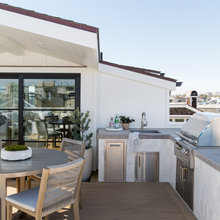 Outdoor Kitchen