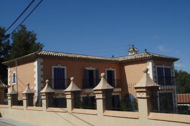 Colonial style villa near Sitges