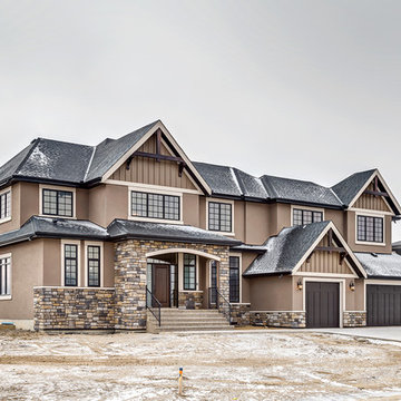 Craftsman Custom Home in Watermark
