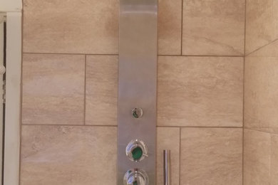 Inspiration for a bathroom remodel in Ottawa