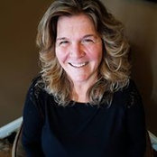 Stephanie Hamilton's photo