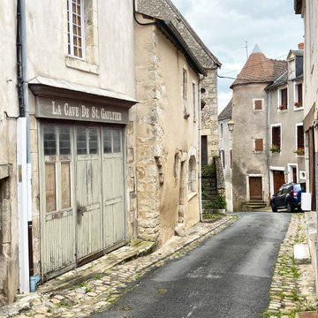 Château Rejuvenation | Saint-Gaultier, France | Simple Vintage & Restoration