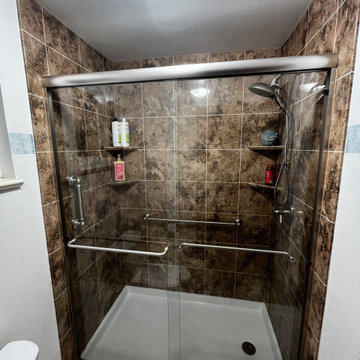 Cody's New Walk In Shower in Grand Junction