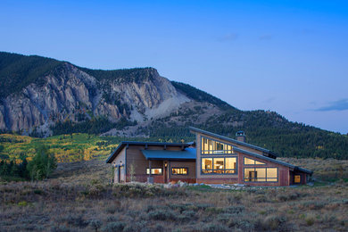 This is an example of a contemporary home in Denver.