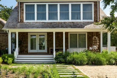 Example of a transitional exterior home design in New York