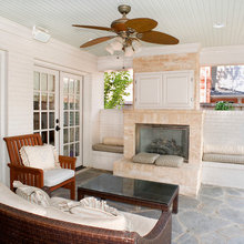 Outdoor fireplace
